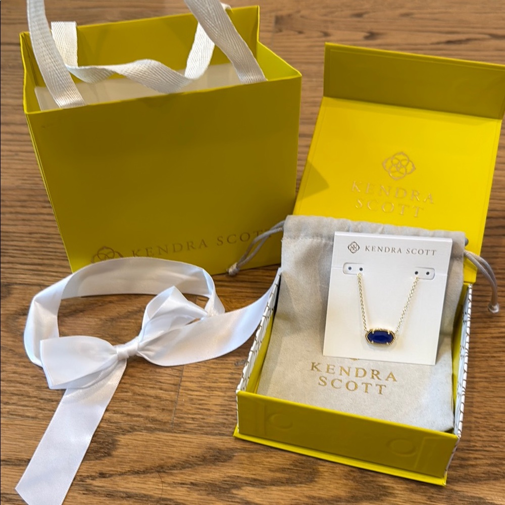 NWT Kendra Scott Elisa Necklace in Cobalt